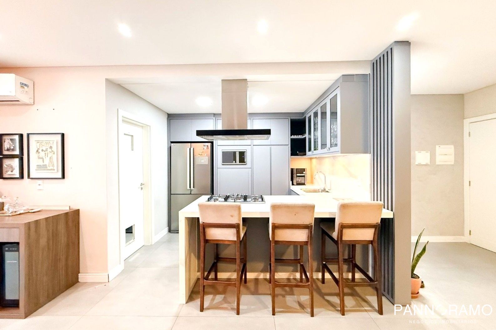 Apartamento, 3 quartos, 125 m² - Foto 2