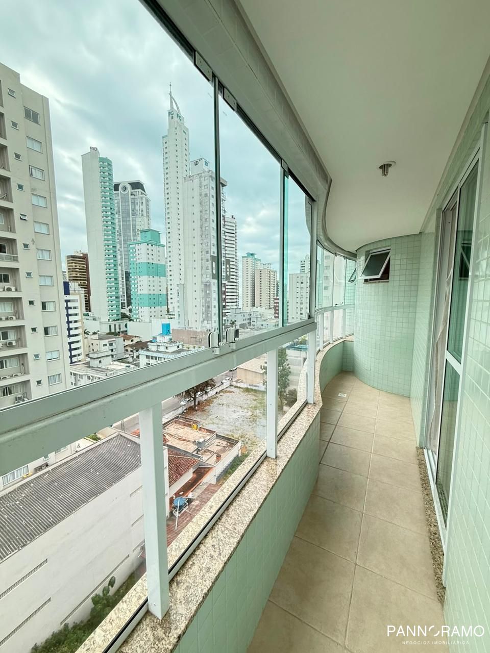 Cobertura, 3 quartos, 197 m² - Foto 1
