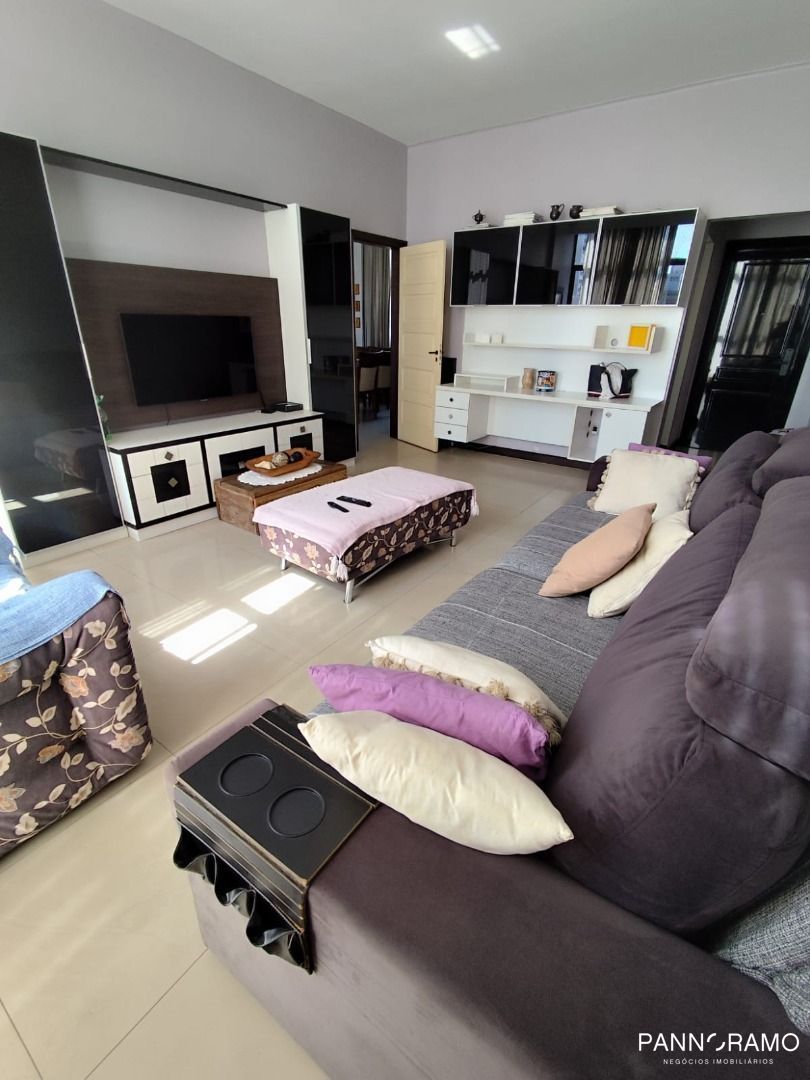 Apartamento, 3 quartos, 100 m² - Foto 2