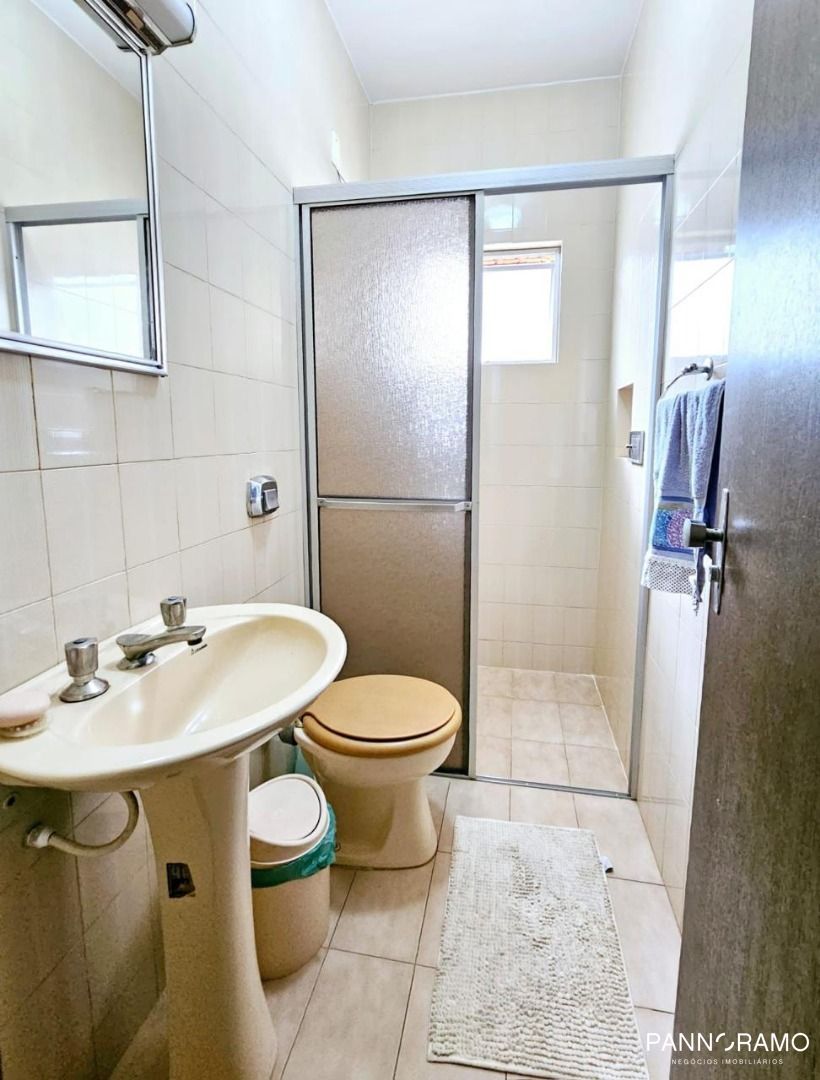 Casa, 3 quartos, 229 m² - Foto 16