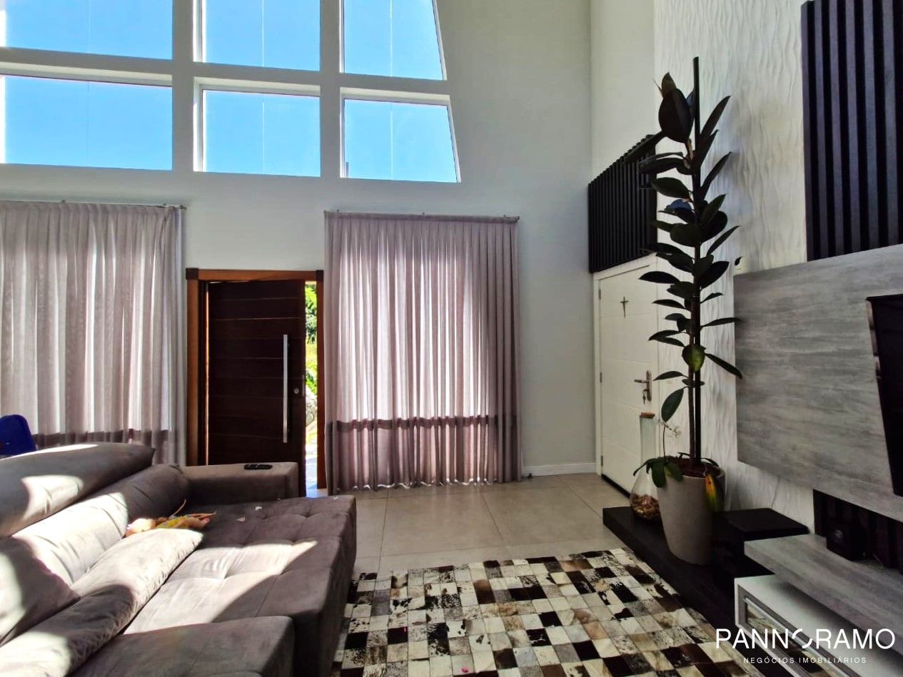 Casa, 3 quartos, 290 m² - Foto 33