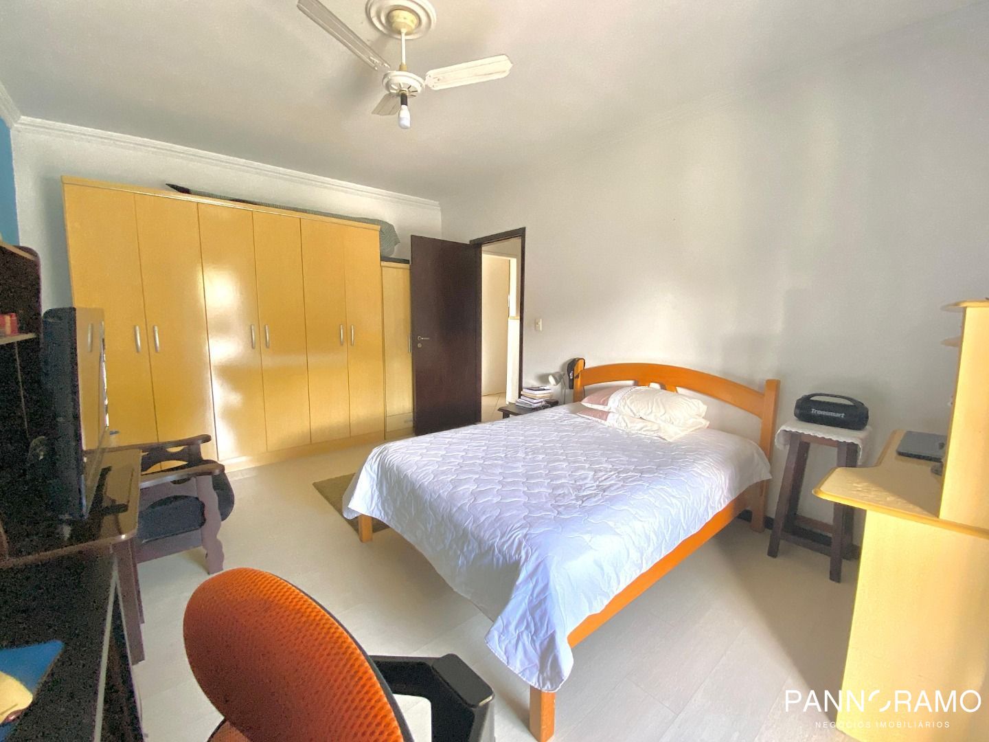 Casa, 4 quartos, 230 m² - Foto 13