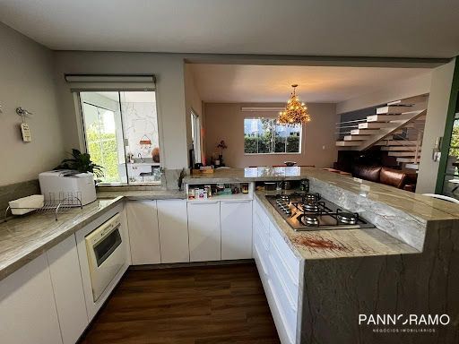 Casa, 3 quartos, 270 m² - Foto 9