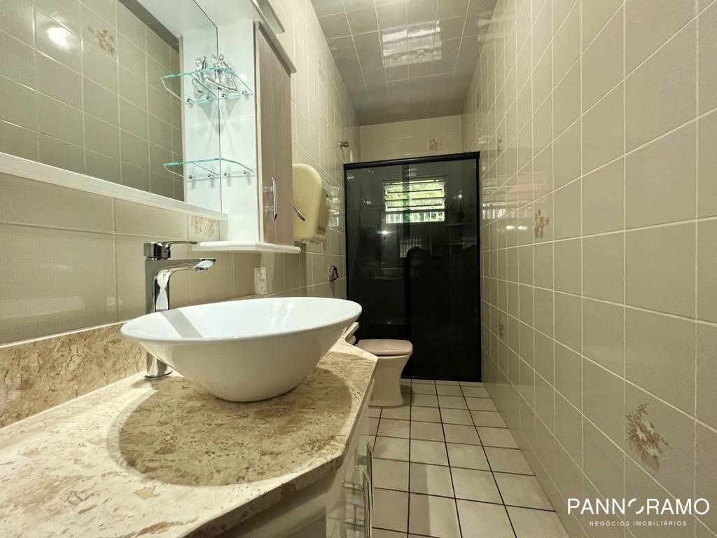 Casa, 4 quartos, 390 m² - Foto 9