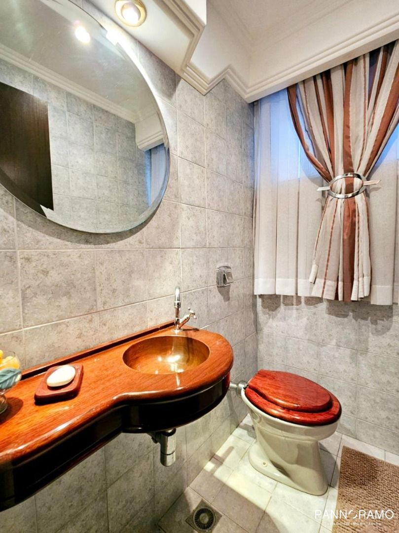 Casa, 3 quartos, 229 m² - Foto 23