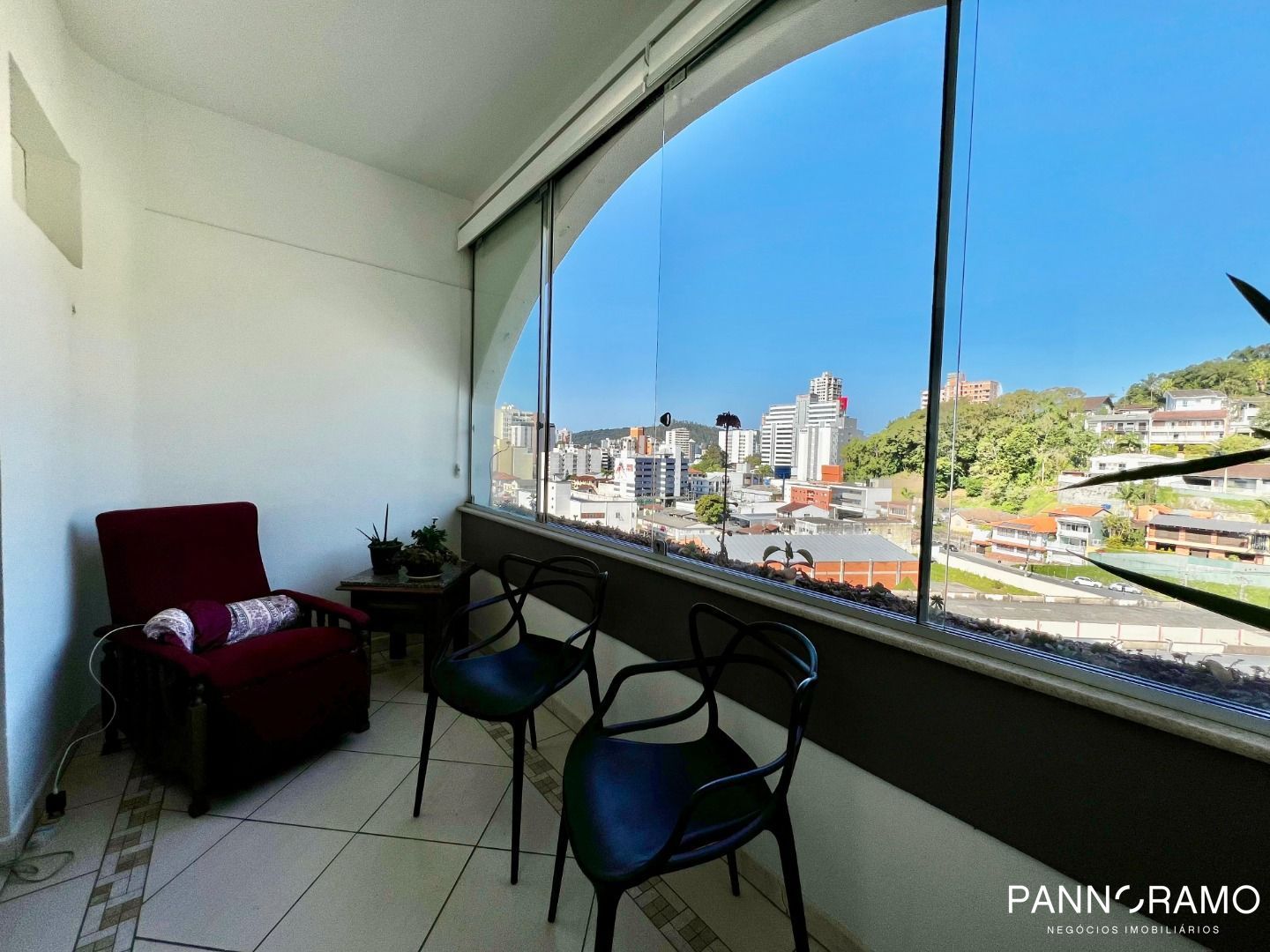 Apartamento, 3 quartos, 119 m² - Foto 2