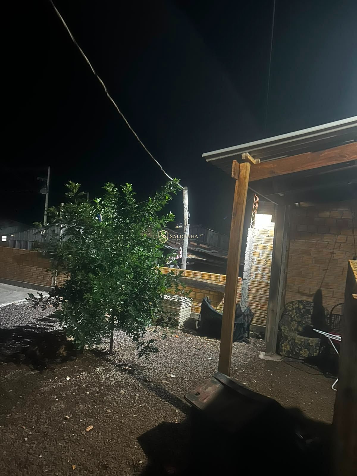 Casa com 2 dormitórios e garagem à venda em alegrete/rs