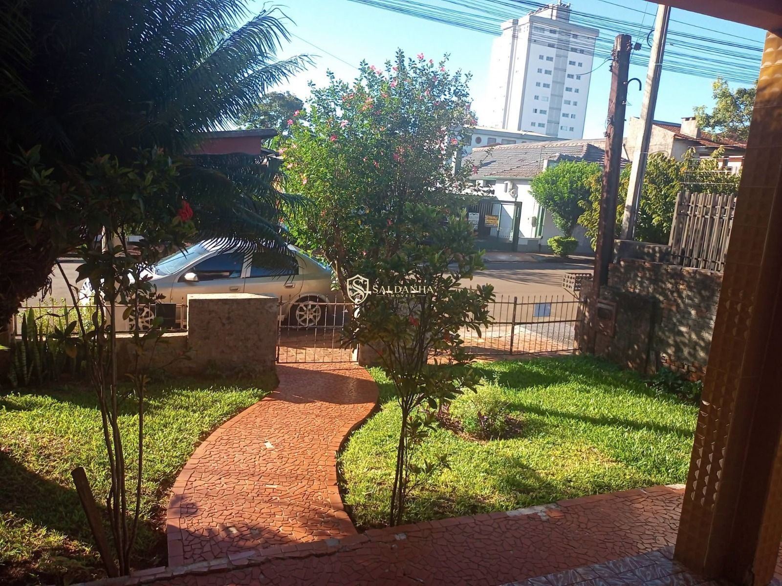 Casa com terreno de 582 m² à venda no centro de três de maio