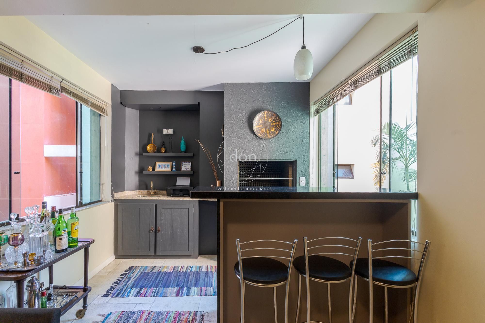 Apartamento, 2 quartos, à venda, 75 m², Auxiliadora - Porto Alegre