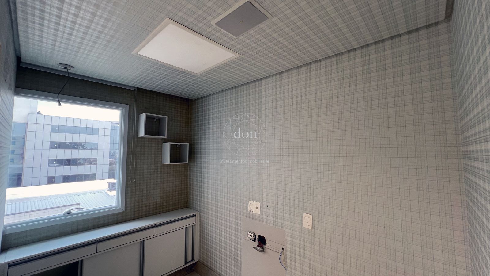 Sala Comercial, 1 sala, à venda, 46 m², Higienópolis - Porto Alegre — foto 2