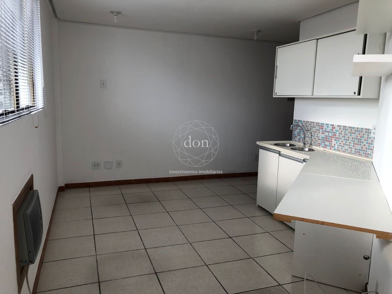 Sala Comercial à venda, Moinhos de Vento - Porto Alegre