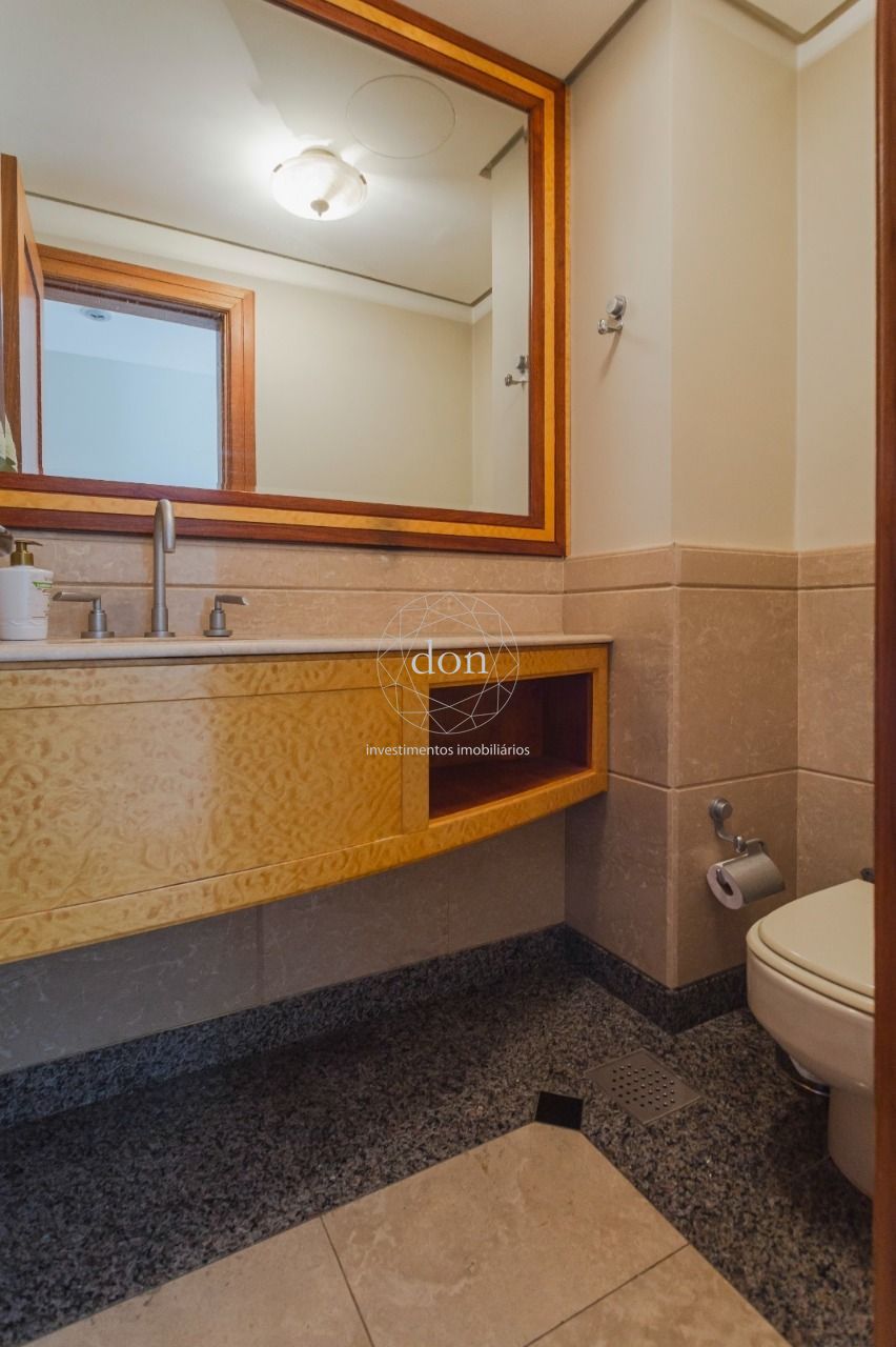 Apartamento 4 quartos para alugar, 300m², Bela Vista - Porto Alegre