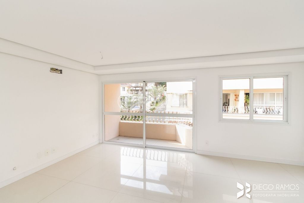 Casa 3 quartos à venda, 235m², Pedra Redonda - Porto Alegre