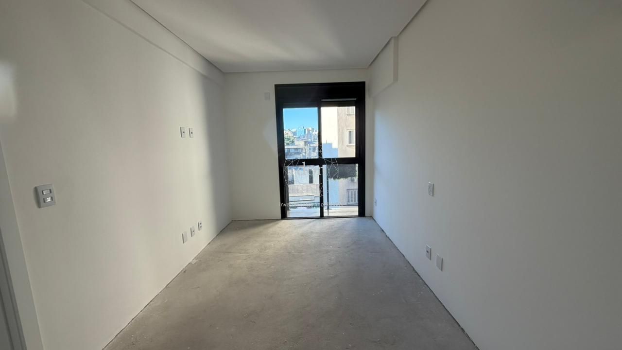 Apartamento a venda no bairro Cidade Baixa.