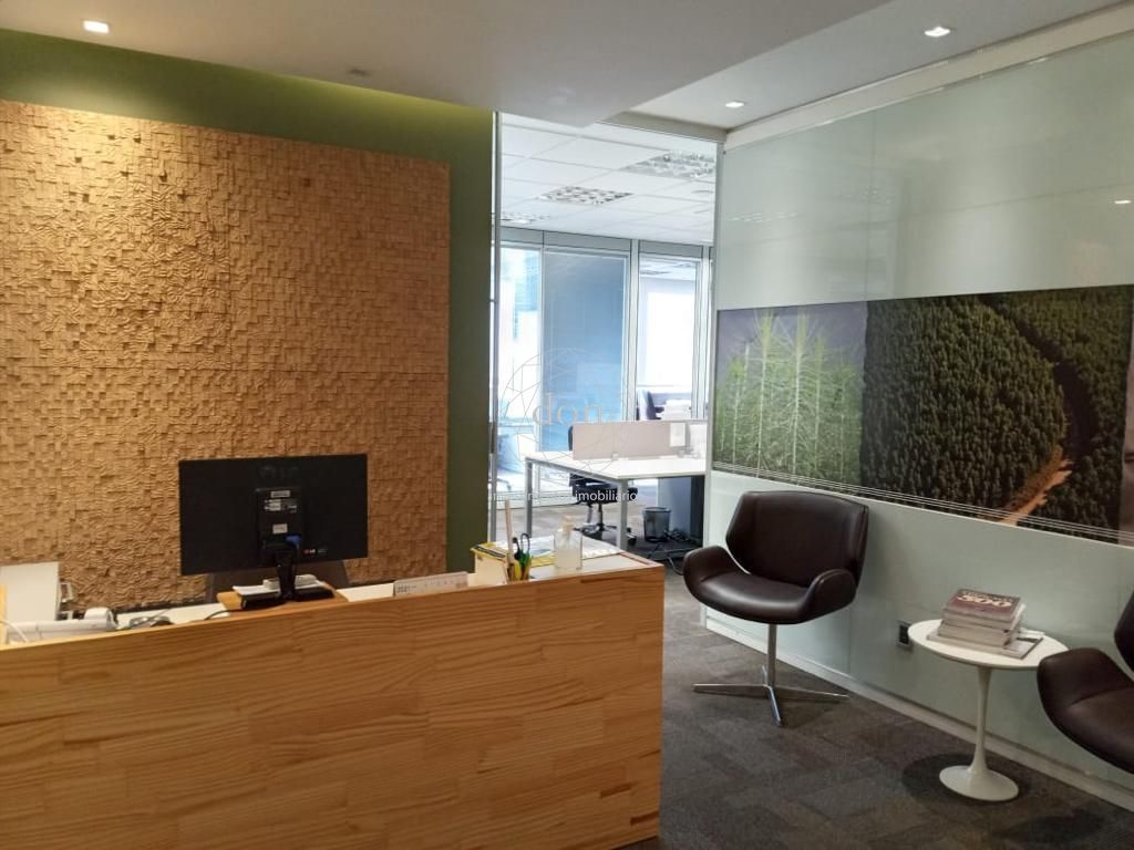 Sala Comercial à venda, 283m², Centro - Porto Alegre