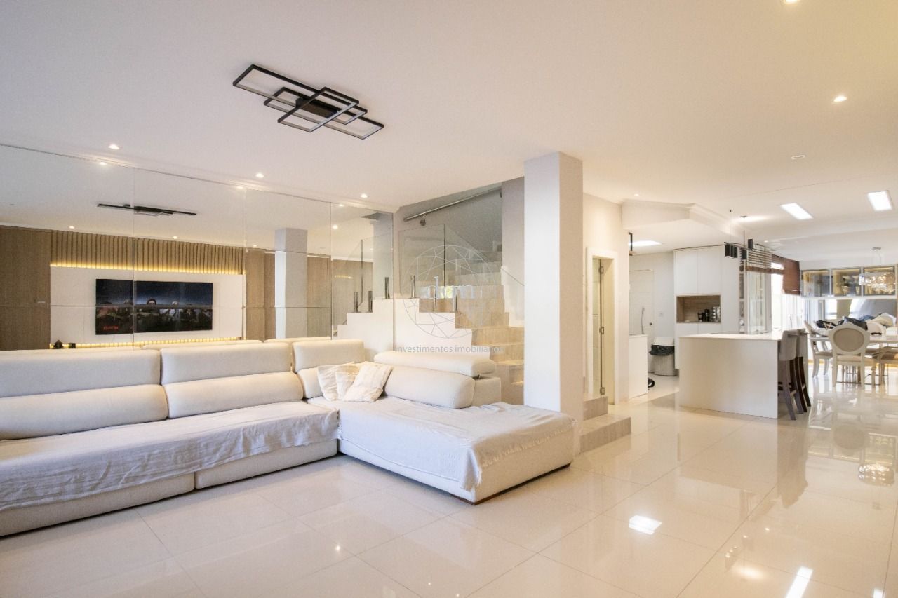 Casa 3 quartos à venda, 239m², Chácara das Pedras - Porto Alegre
