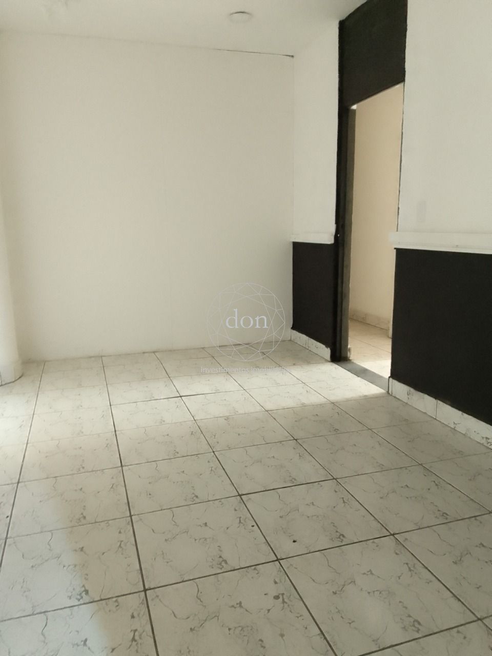 Sala Comercial à venda, 94m², Centro Histórico - Porto Alegre