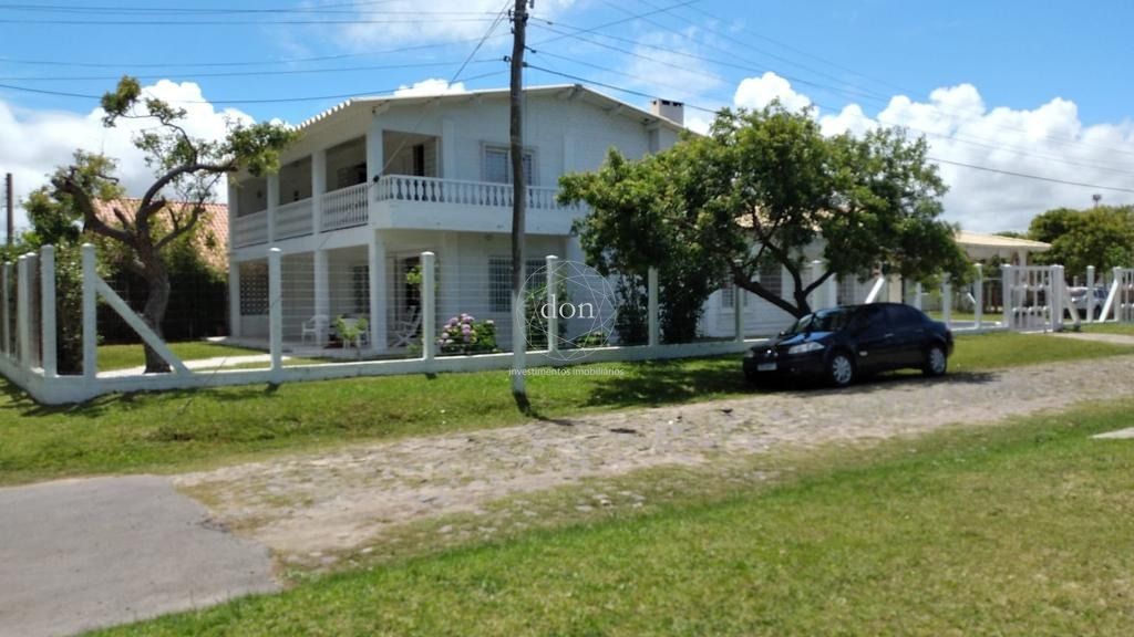 Casa à venda, 360m², Centro - Imbé — foto 1