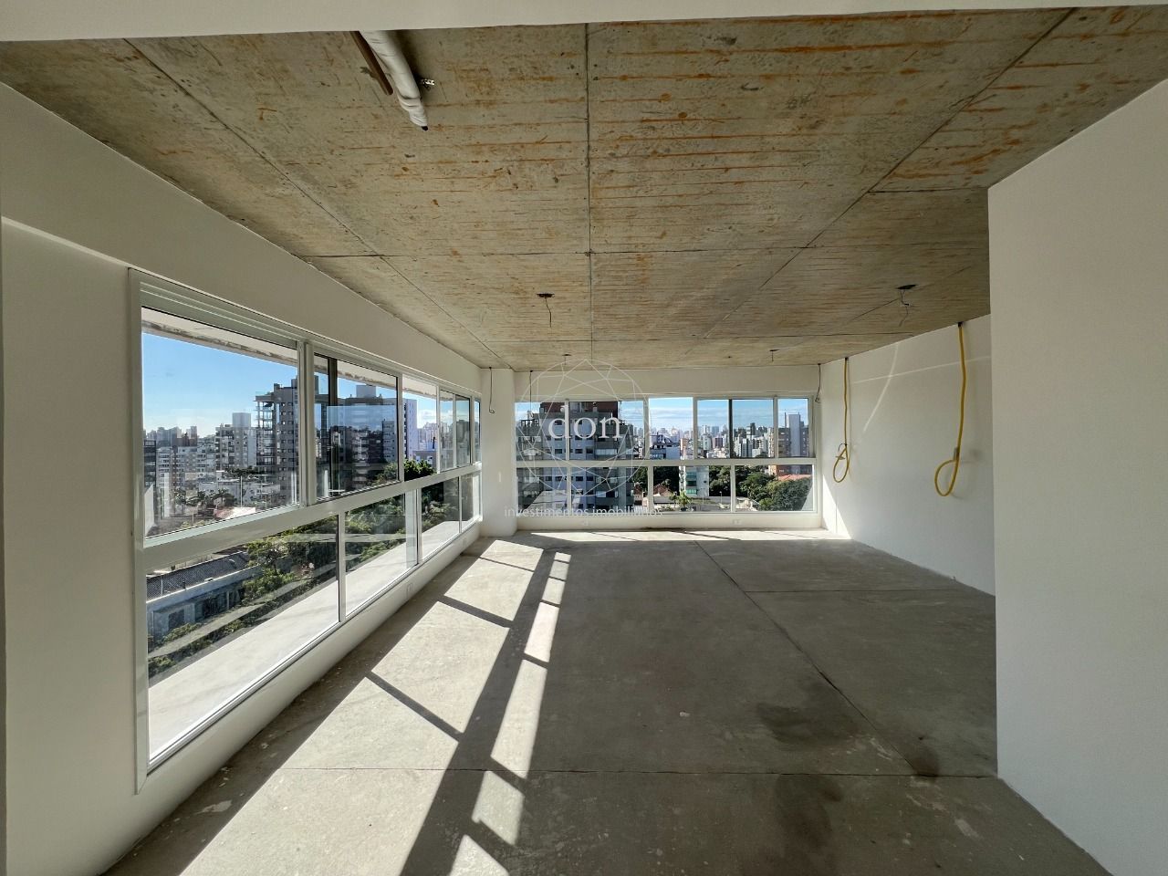 Apartamento, 3 quartos, à venda, 130.52 m², Petrópolis - Porto Alegre.