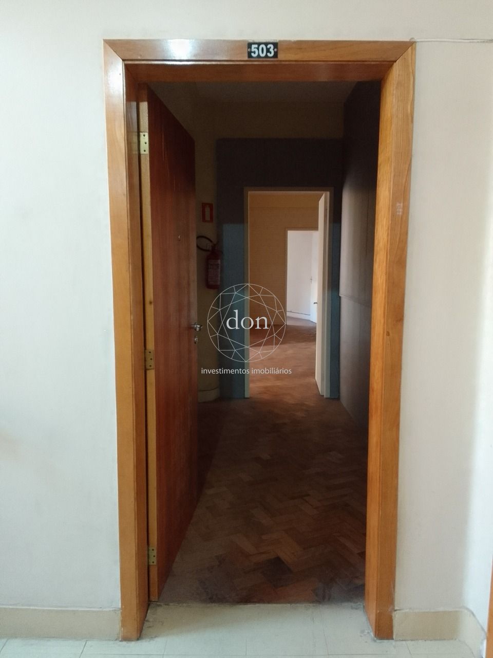 Sala Comercial à venda, 123m², Centro Histórico - Porto Alegre