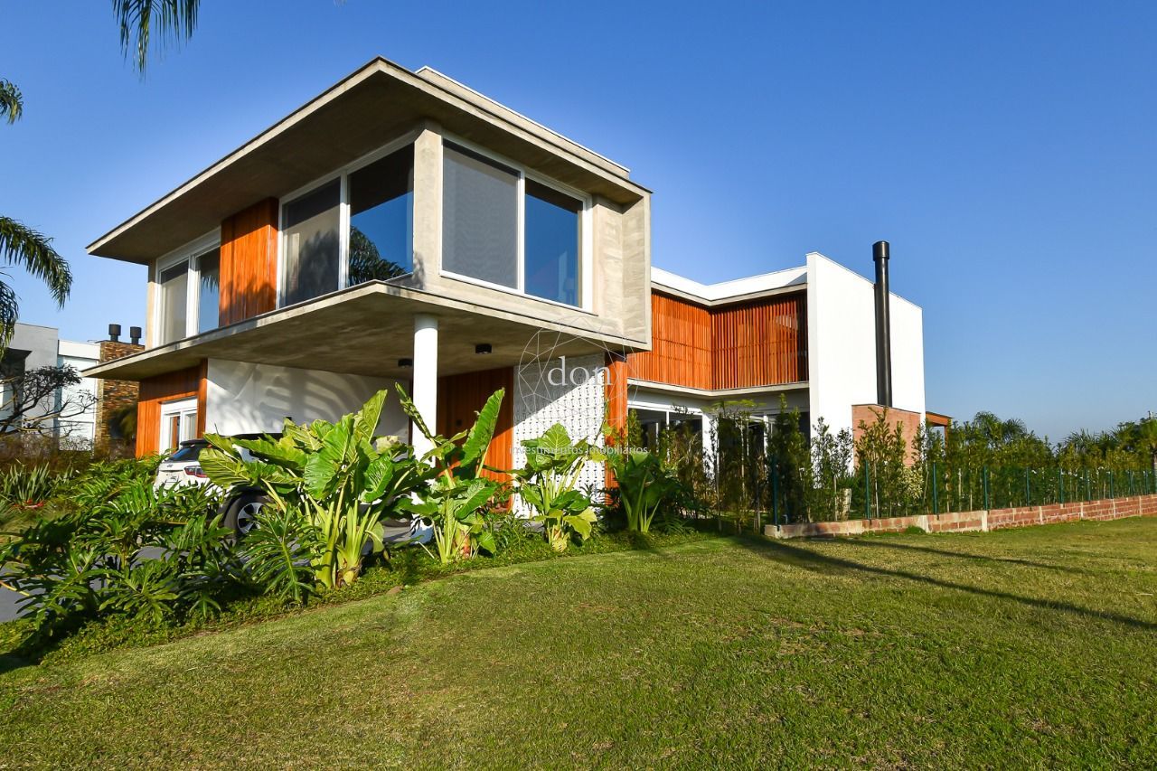 Casa 4 quartos à venda, 426m², Country Club - Porto Alegre