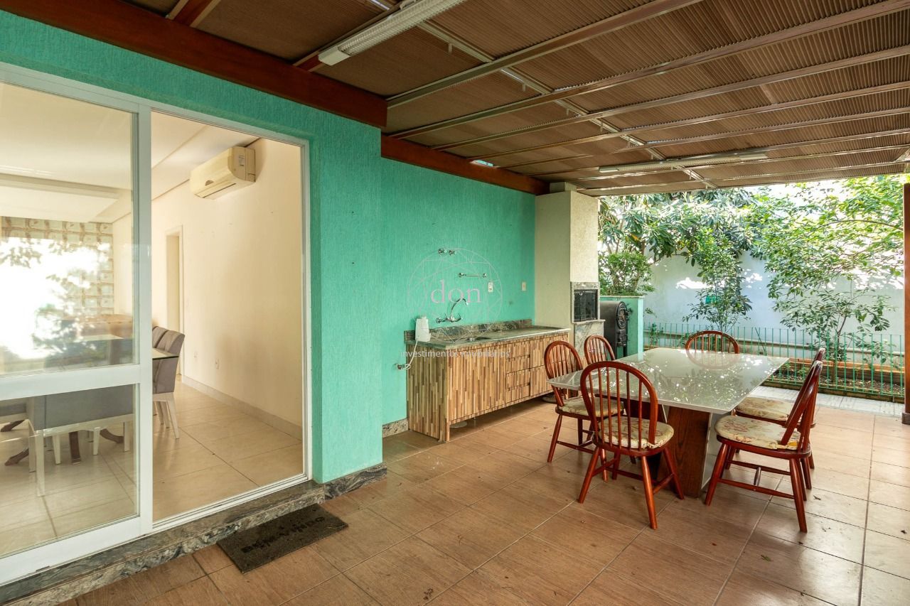 Casa 4 quartos à venda, 296m², Ecoville - Porto Alegre