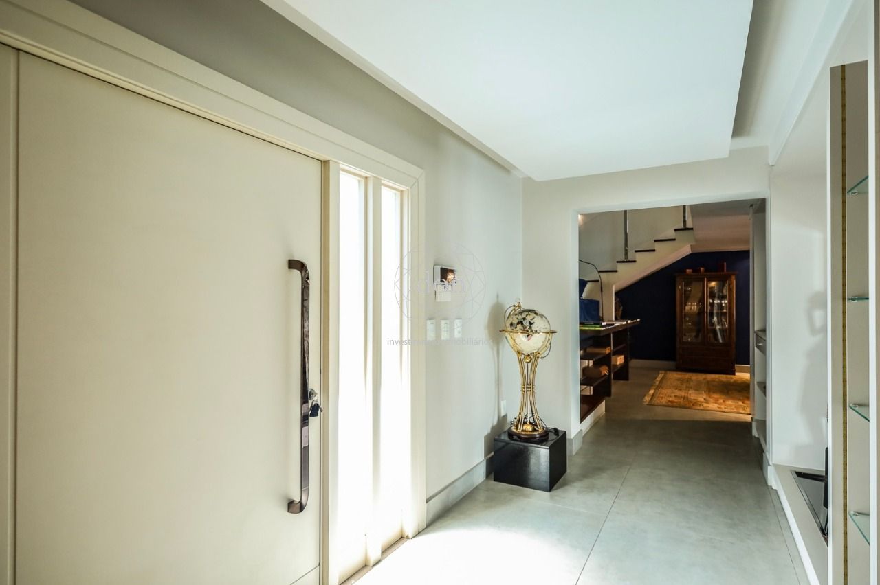 Casa 3 quartos à venda, 500m², Boa Vista - Porto Alegre
