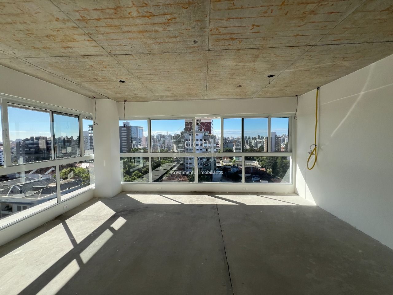 Apartamento, 3 quartos, à venda, 130.52 m², Petrópolis - Porto Alegre.