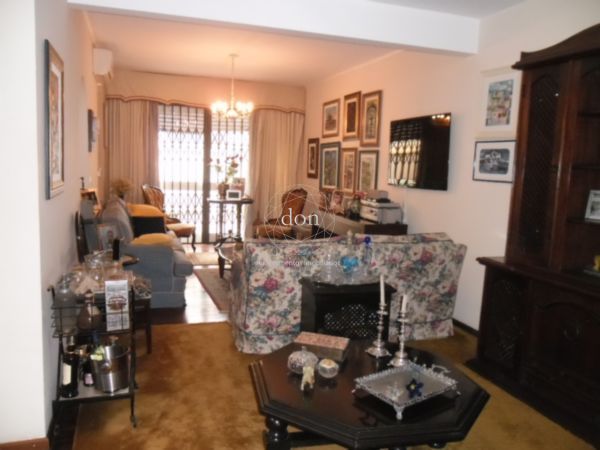Casa 3 quartos à venda, 200m², Rio Branco - Porto Alegre