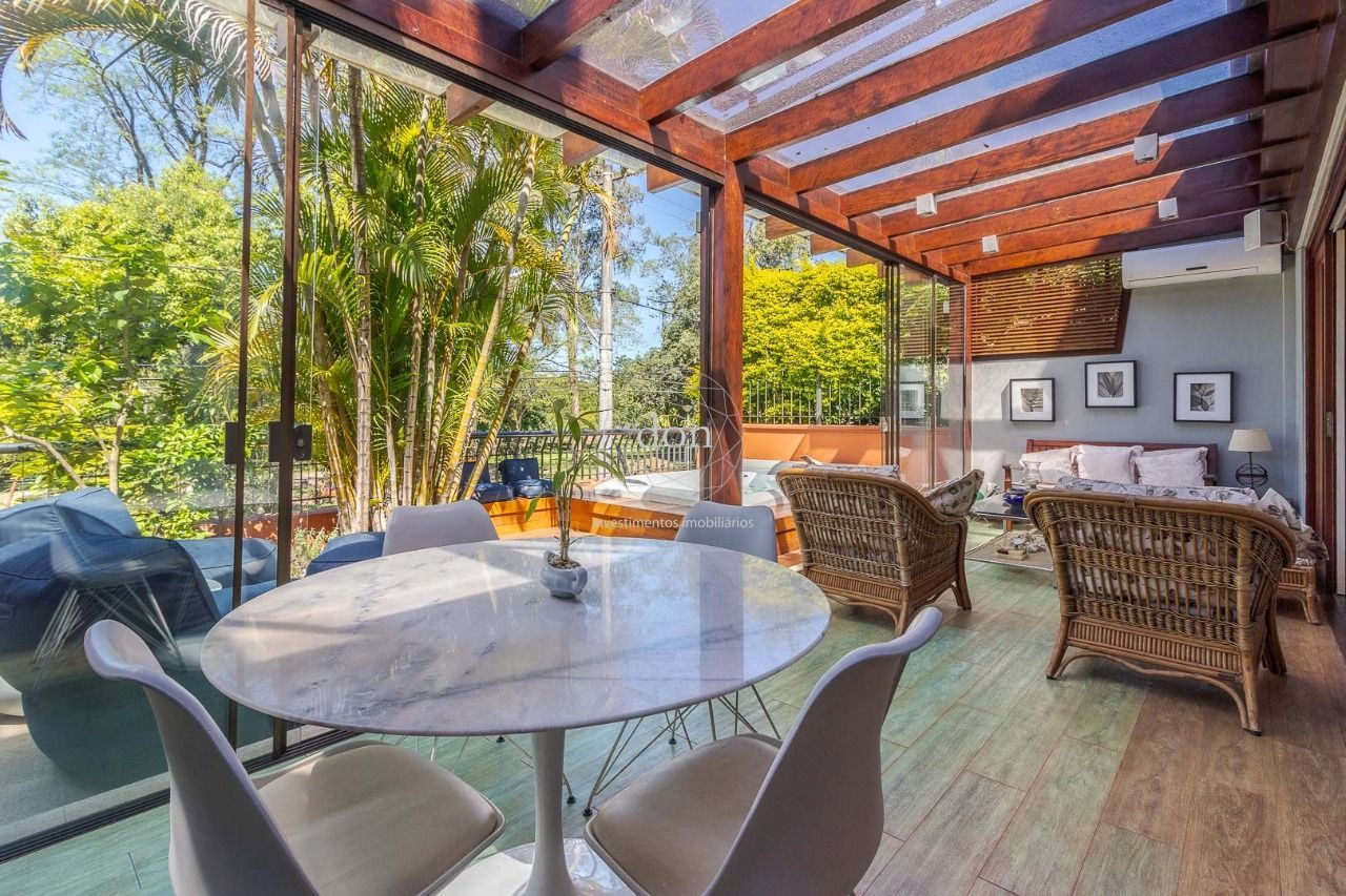 Casa 4 quartos à venda, 520m², Três Figueiras - Porto Alegre