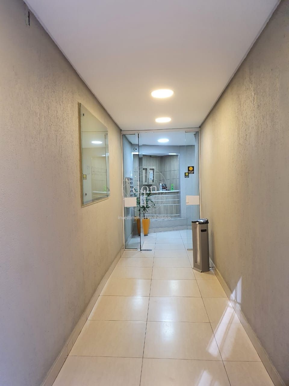 Sala Comercial à venda, 157m², Centro Histórico - Porto Alegre