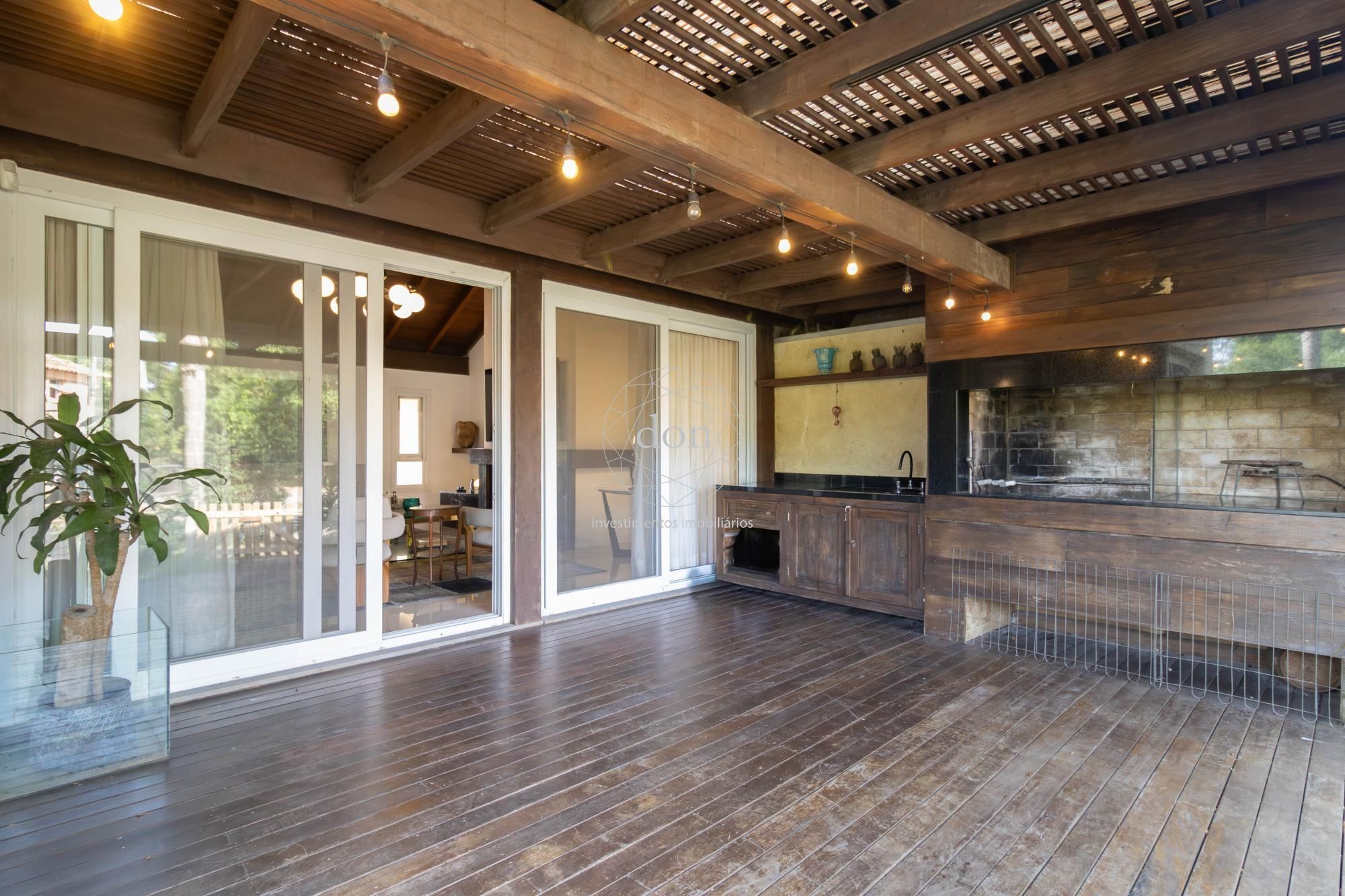Casa de Condomínio 3 quartos à venda, 303m², Zona Rural - Eldorado do Sul