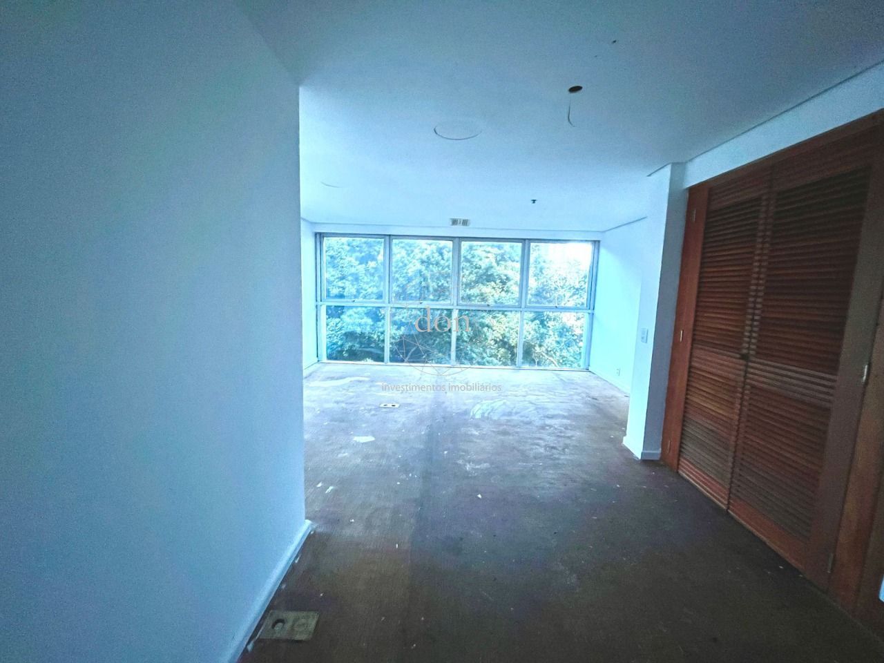 Sala Comercial à venda, 90m², Petrópolis - Porto Alegre