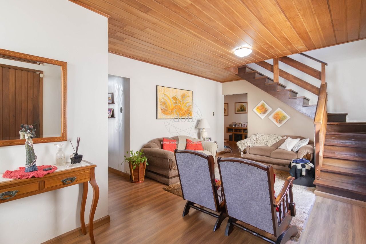 Casa 5 quartos à venda, 293m², Teresópolis - Porto Alegre