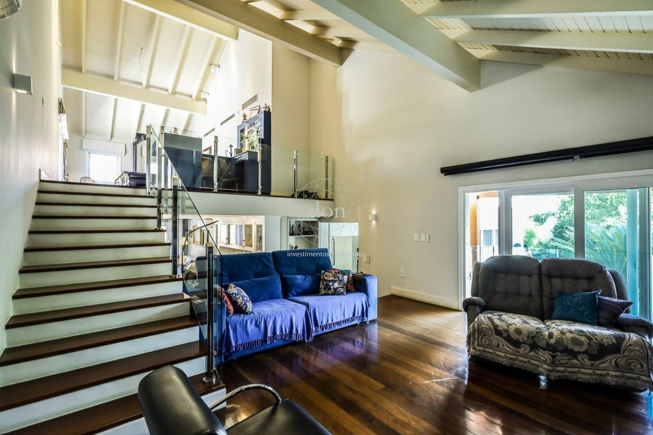 Casa 3 quartos à venda, 500m², Boa Vista - Porto Alegre