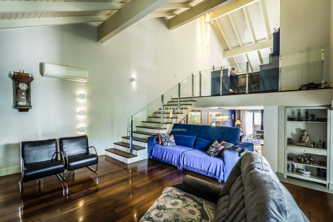 Casa 3 quartos à venda, 500m², Boa Vista - Porto Alegre