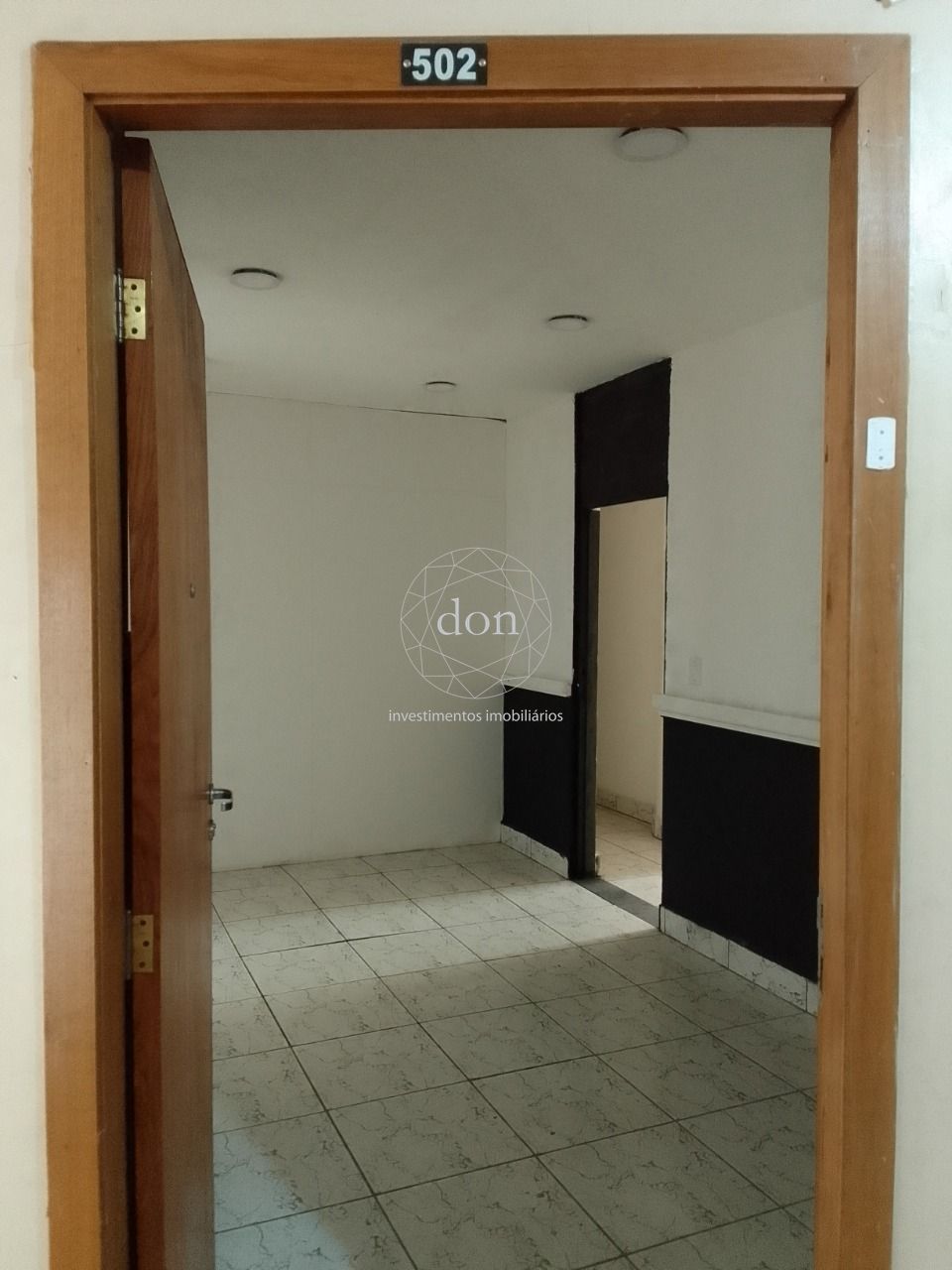 Sala Comercial à venda, 94m², Centro Histórico - Porto Alegre