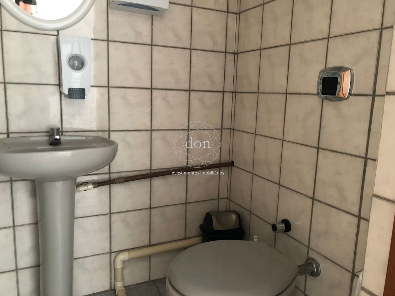 Sala Comercial à venda, Moinhos de Vento - Porto Alegre