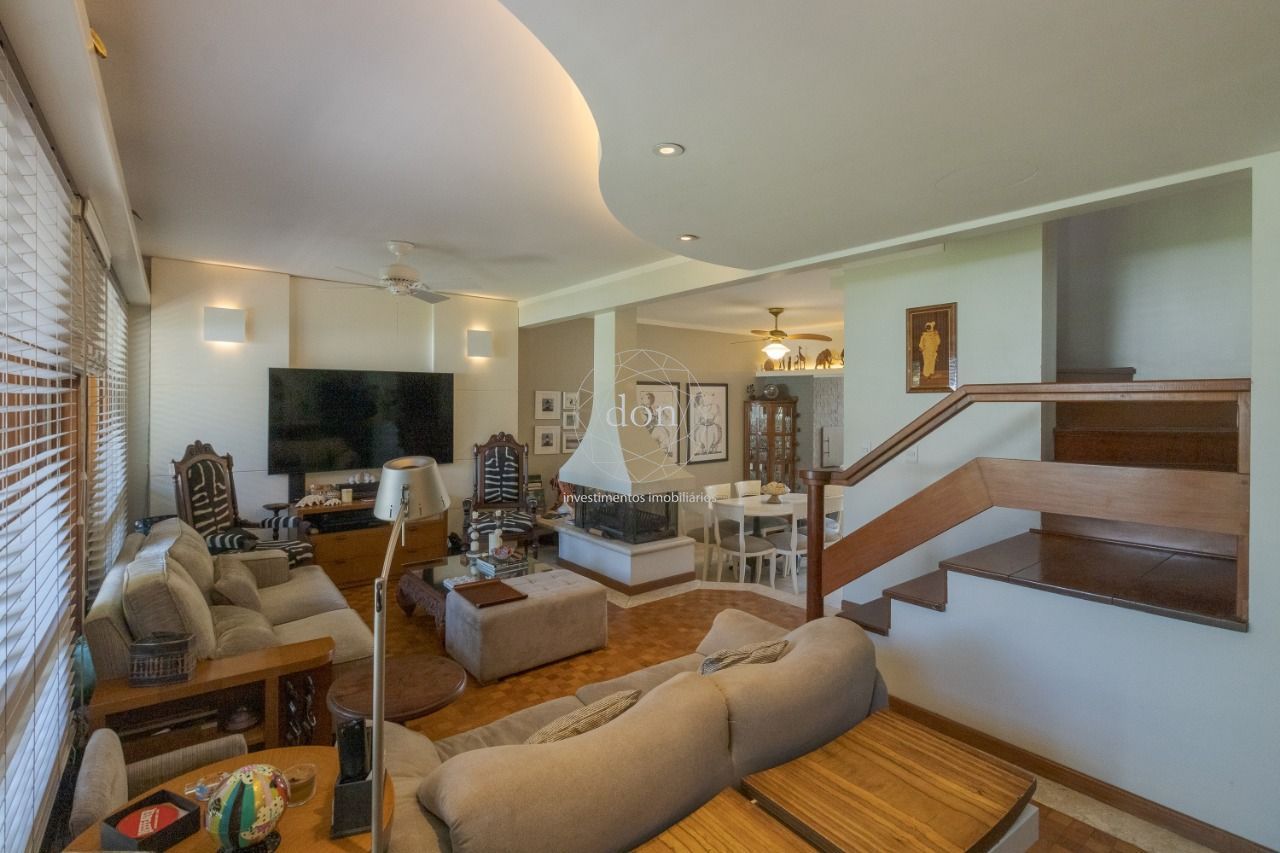 Casa 3 quartos à venda, 216m², Tristeza - Porto Alegre