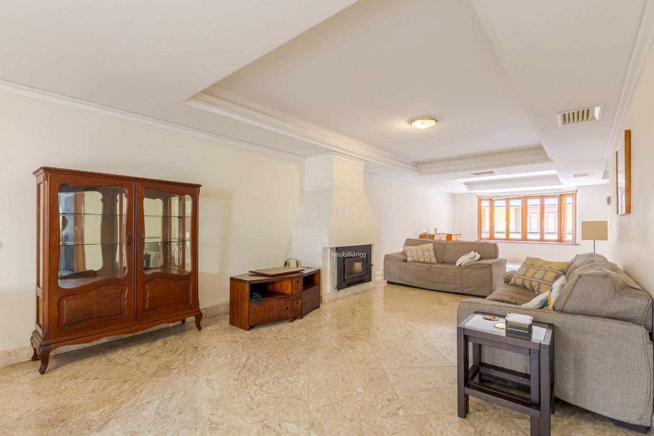 Casa de Condomínio 4 quartos à venda, 388m², Três Figueiras - Porto Alegre