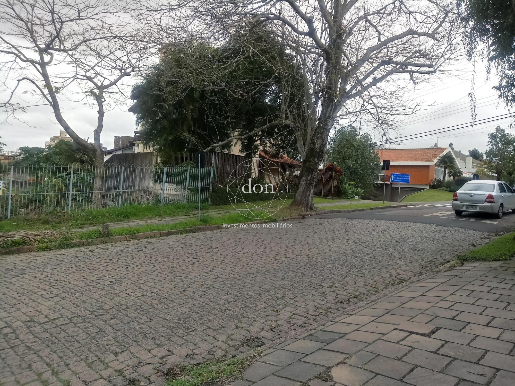 Terreno à venda, Três Figueiras - Porto Alegre