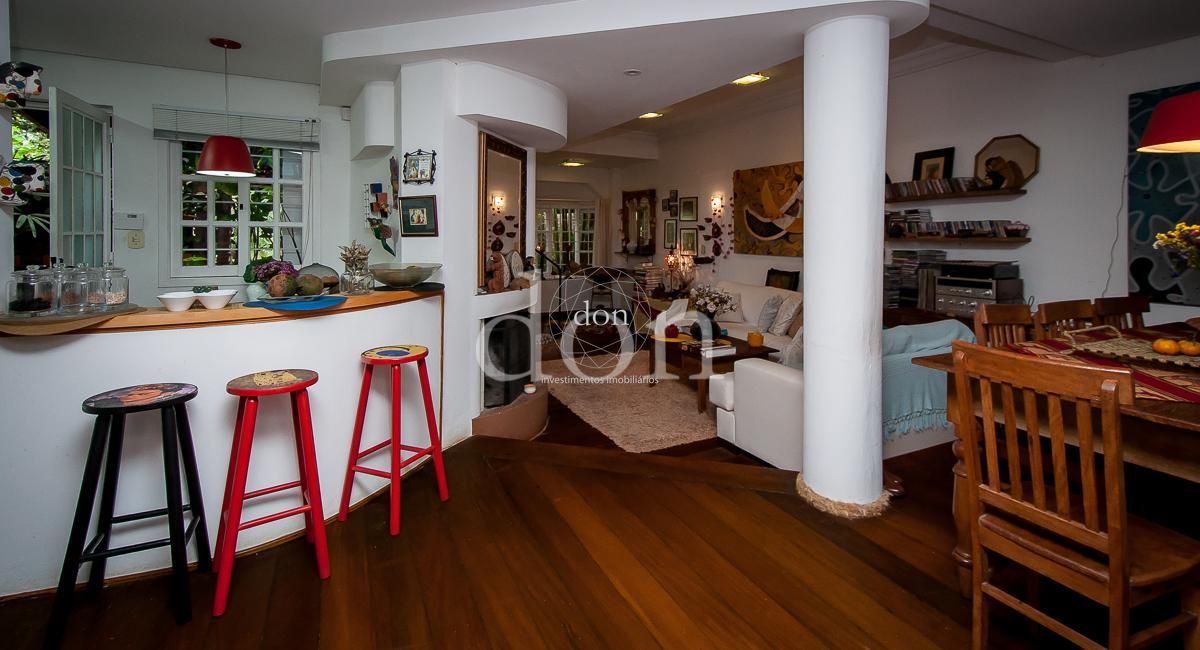 Casa 4 quartos à venda, 338m², Espírito Santo - Porto Alegre