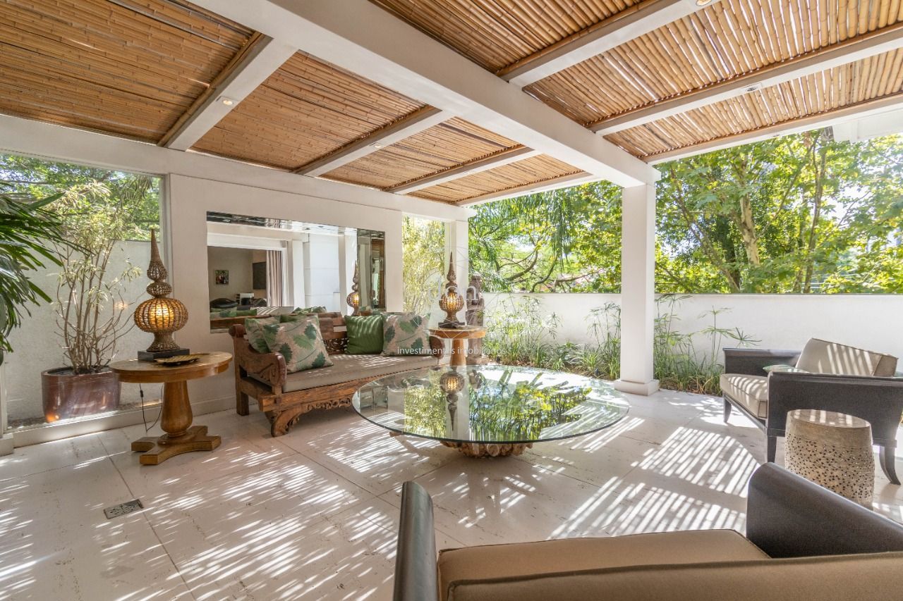 Casa 3 quartos à venda, 741m², Boa Vista - Porto Alegre
