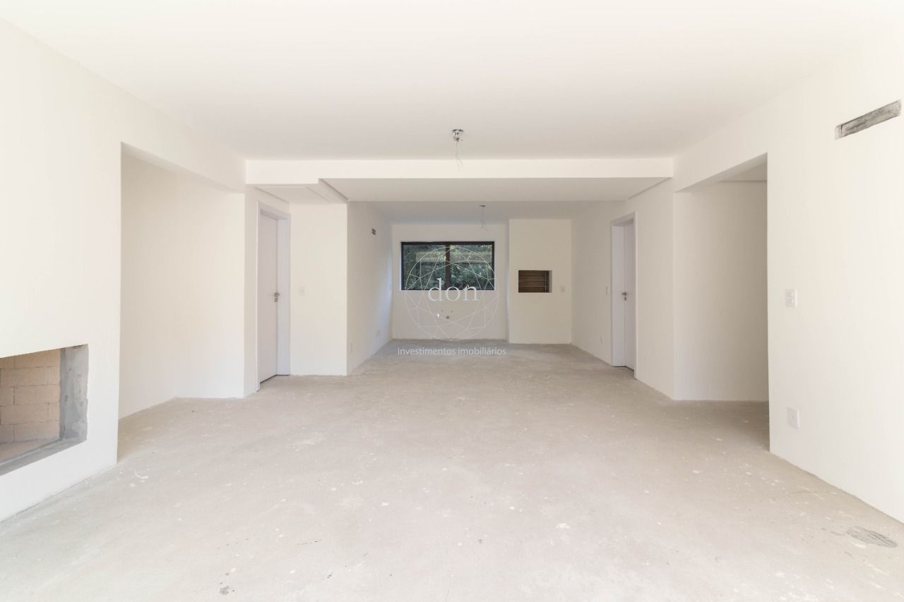 Apartamento Garden, 3 quartos, à venda, 205.98 m², Três Figueiras  Porto Alegre.