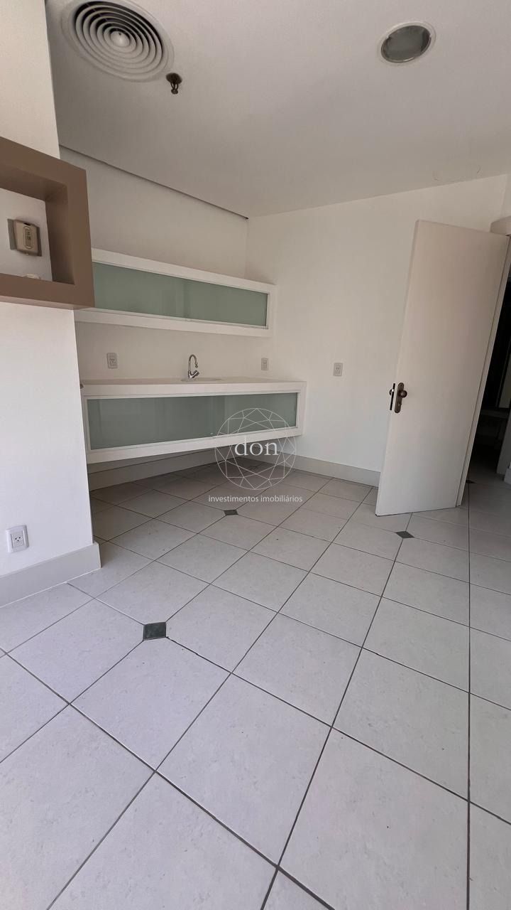 Sala Comercial à venda, 46m², Moinhos de Vento - Porto Alegre