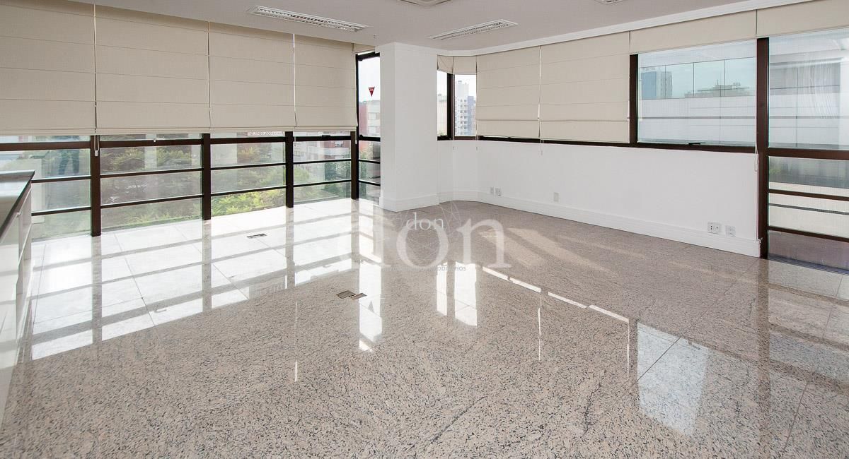 Sala Comercial 6 quartos à venda, 246m², Auxiliadora - Porto Alegre