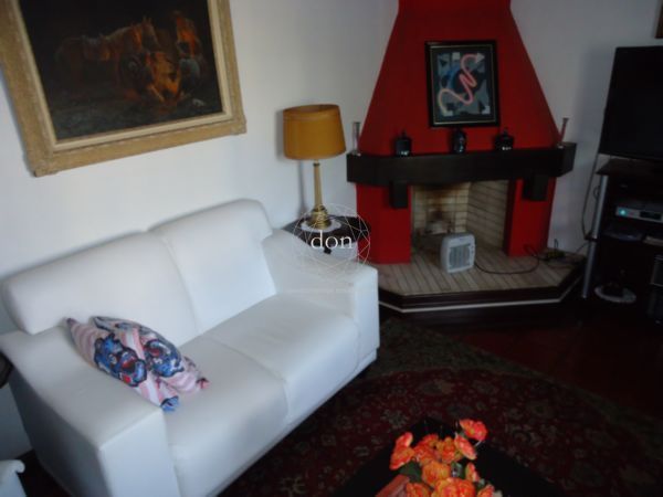 Casa 4 quartos à venda, 260m², Três Figueiras - Porto Alegre