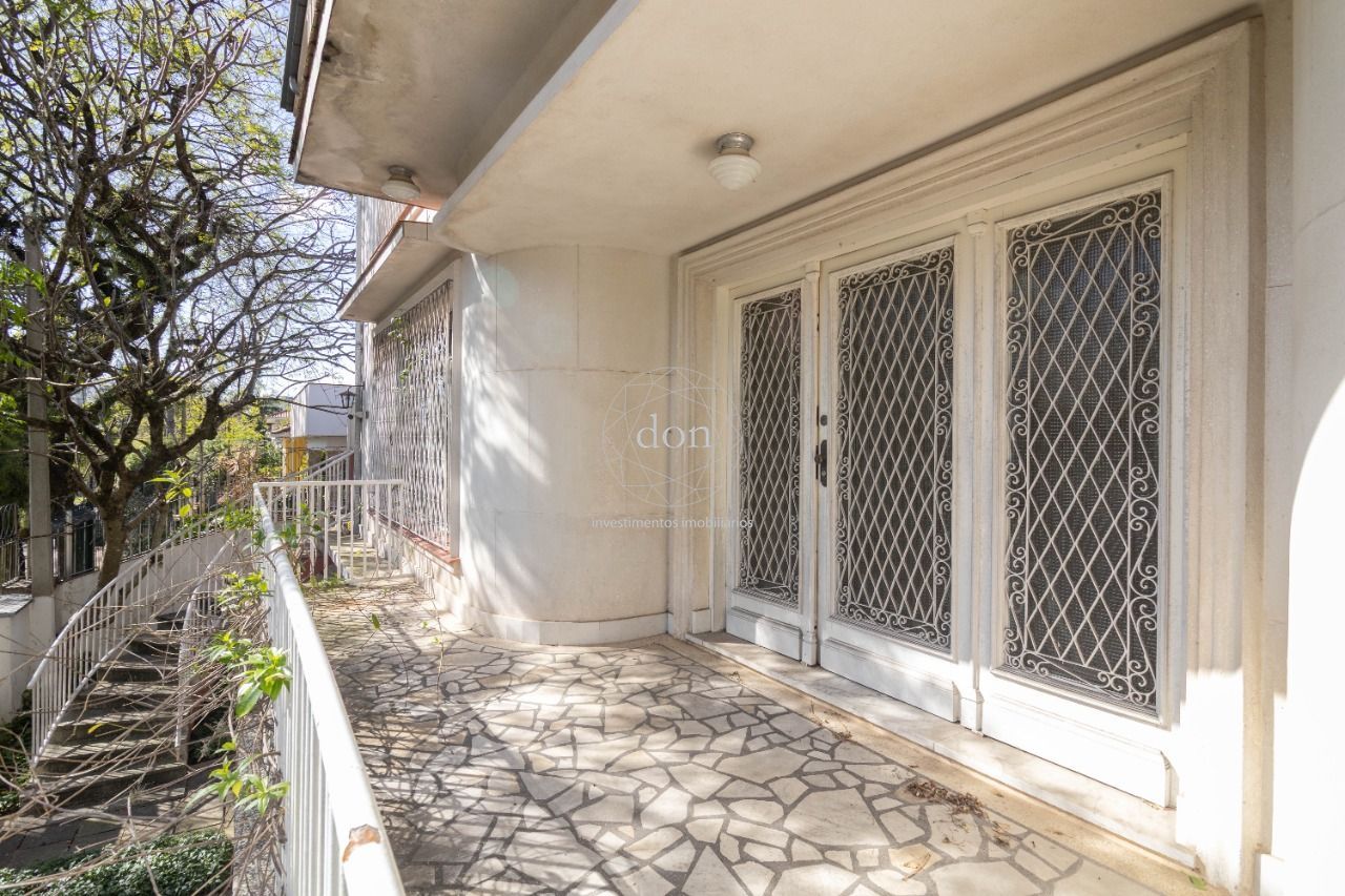 Casa 6 quartos à venda, 550m², São João - Porto Alegre