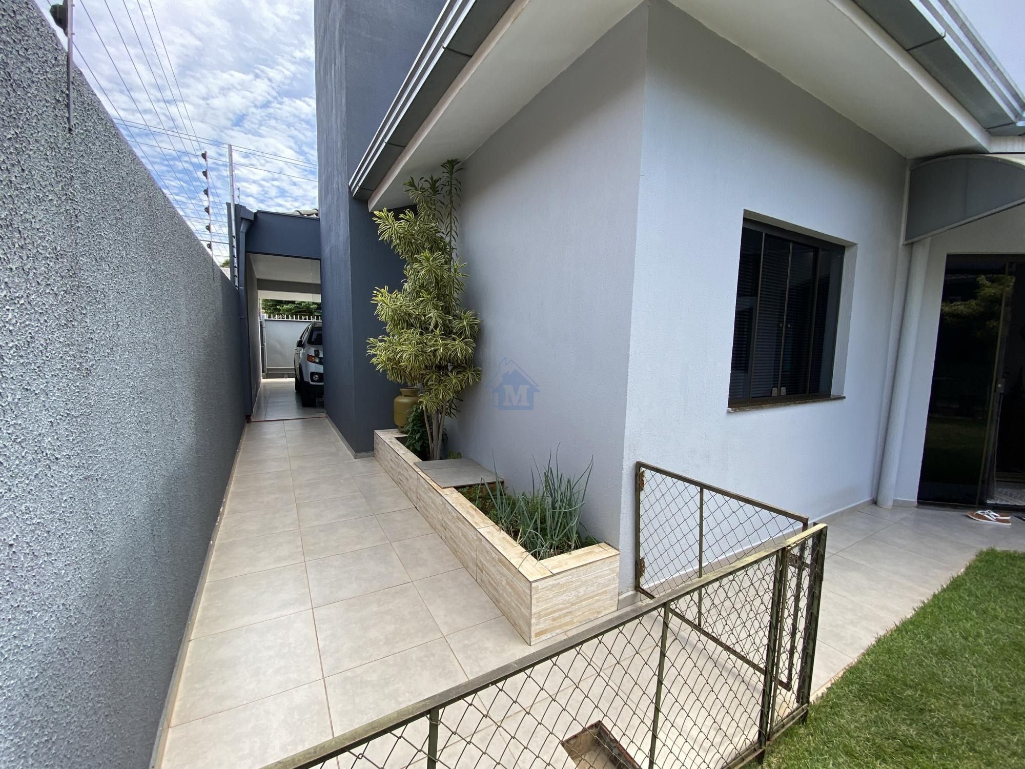 Casa à venda com 6 quartos, 288m² - Foto 34