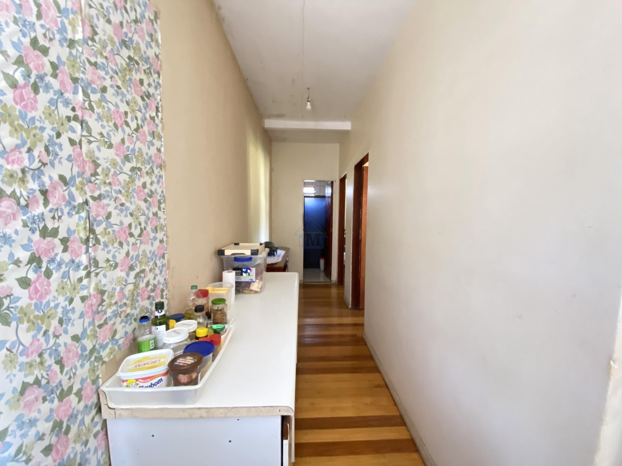 Casa à venda com 6 quartos, 350m² - Foto 38